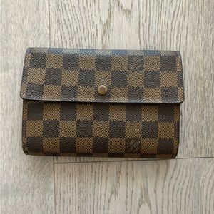 Louis Vuitton Damier trifold wallet